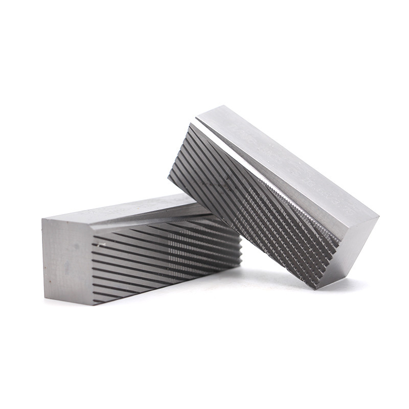 DC53 M2 H9 Material Screw Thread Rolling Dies For Screw Rolling Machine Flat Dies