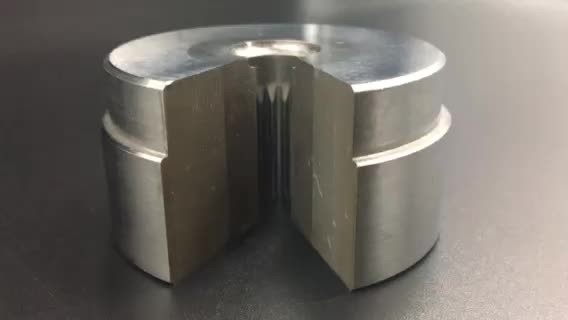 Polished Tungsten Carbide Screw Main Die Customized Dimension